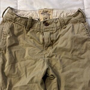 Hollister Men's Tan Shorts
